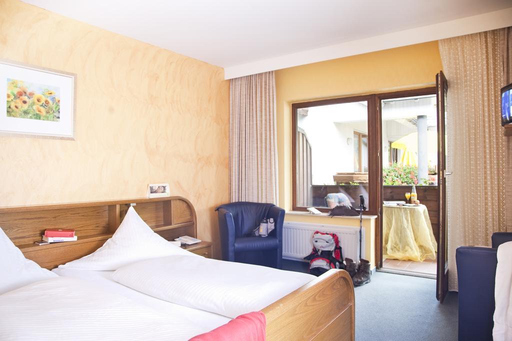 Bio-Hotel Uplaender Hof 维林根 客房 照片