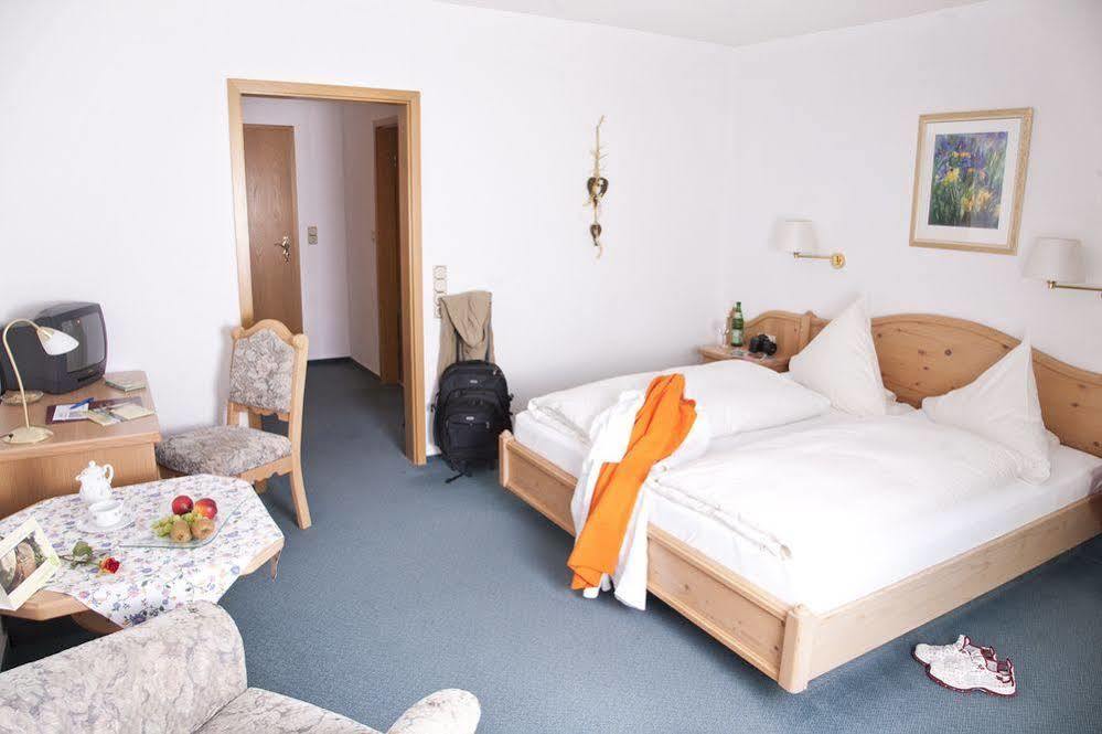 Bio-Hotel Uplaender Hof 维林根 外观 照片